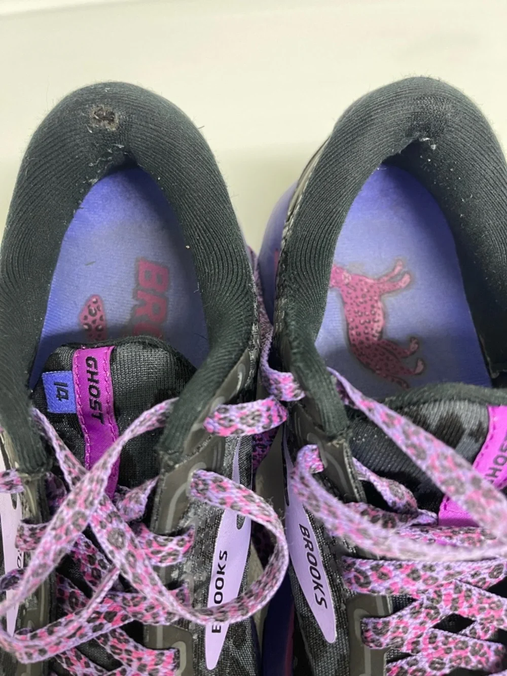 Brooks Ghost 14 Women's Running Shoes - Black with Purple/Pink Accents - Picture 6 of 6